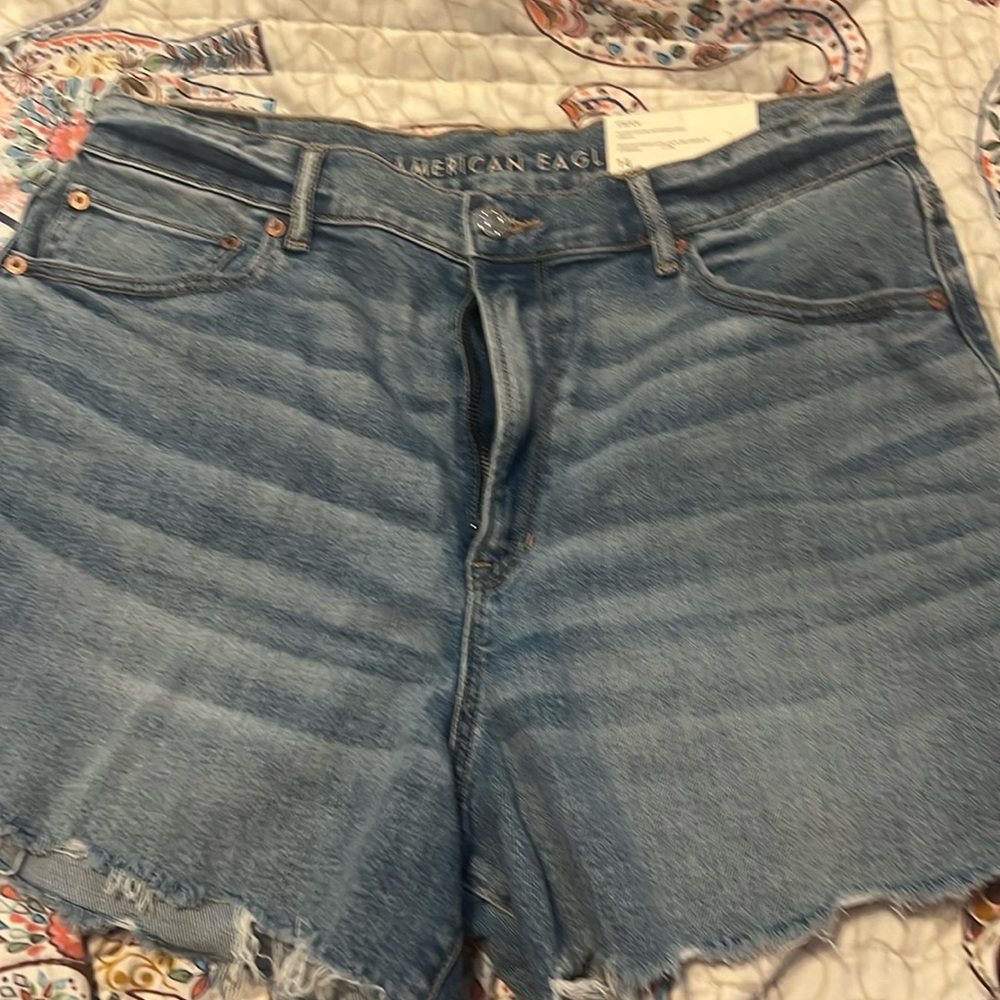 High Rise Boyfriend Short
